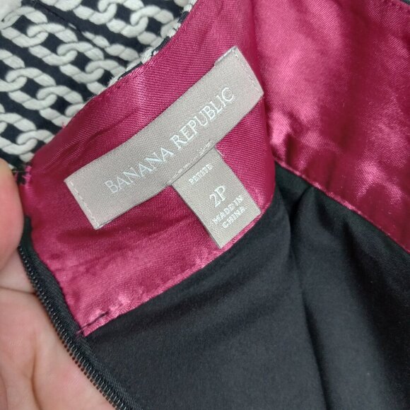 BANANA REPUBLIC Black & White Mini Skirt Size 2 Petite - Picture 5 of 12